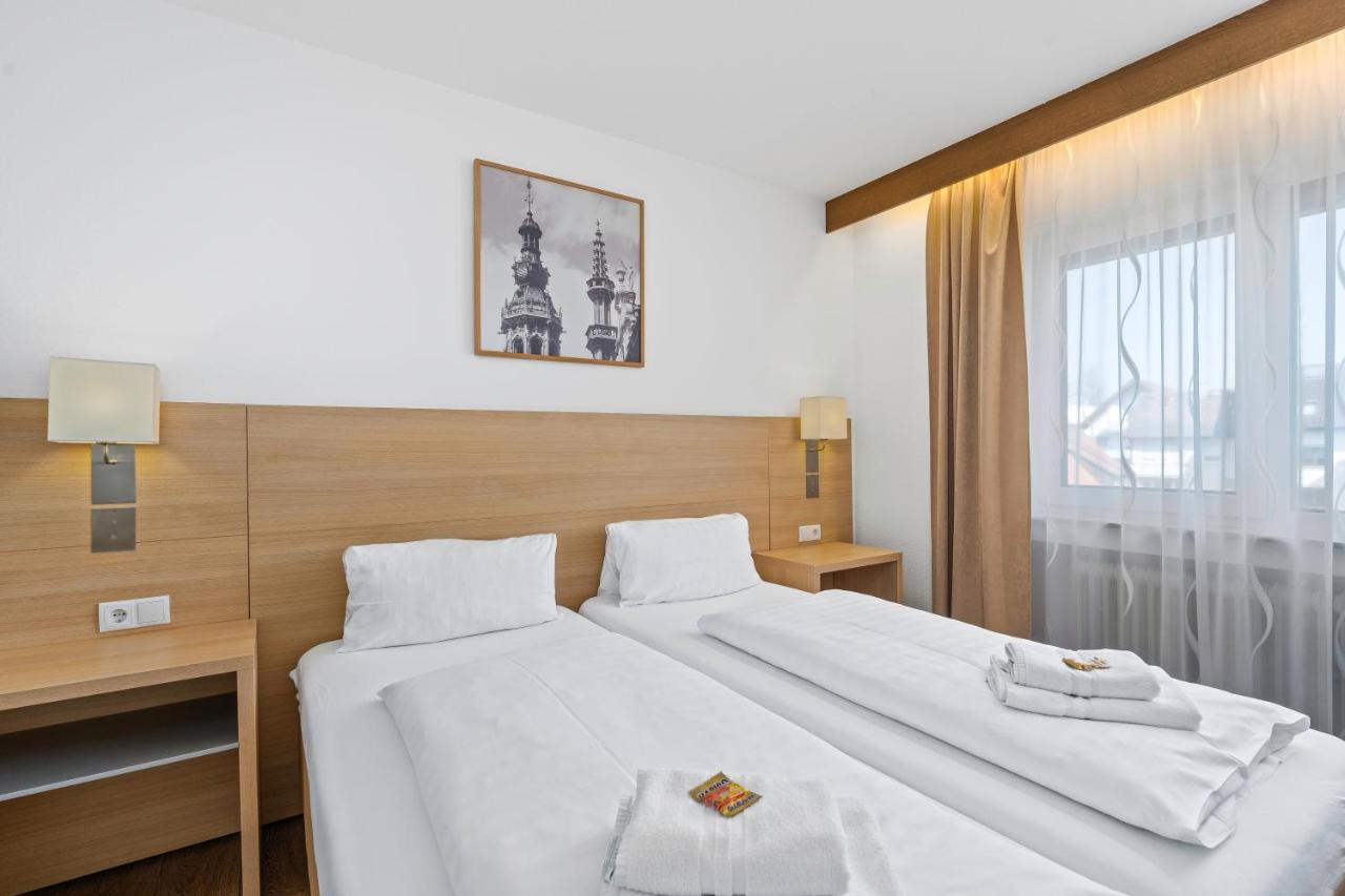 Hotel Adler FDH Esterno foto