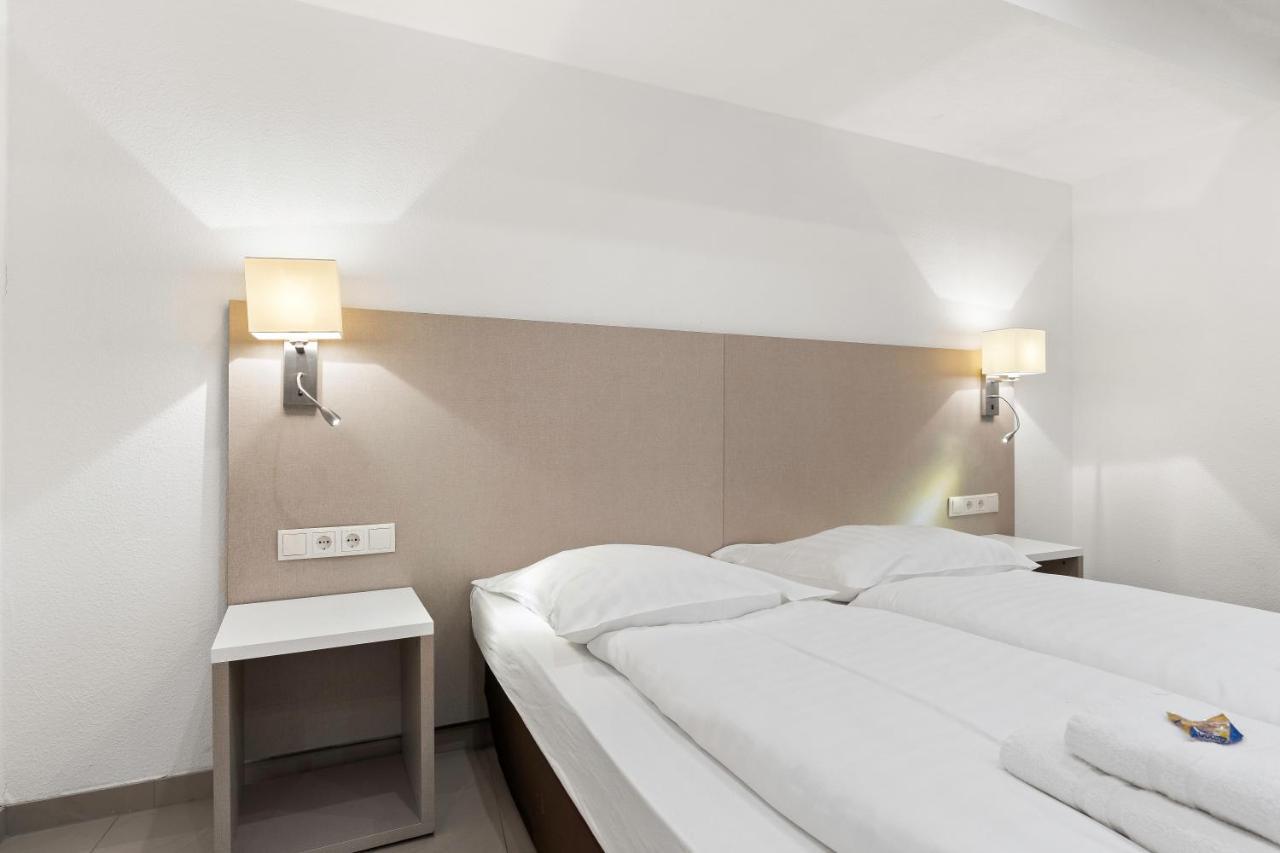 Hotel Adler FDH Esterno foto