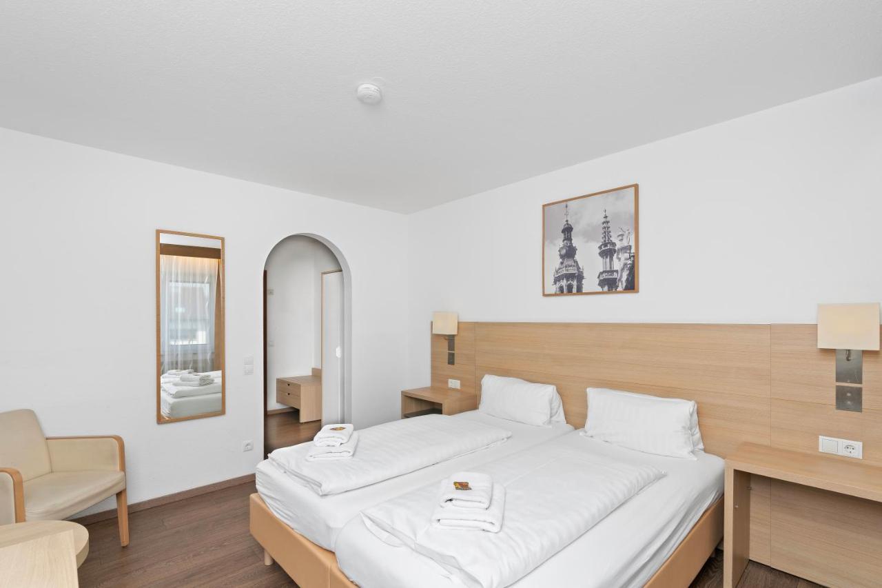 Hotel Adler FDH Esterno foto