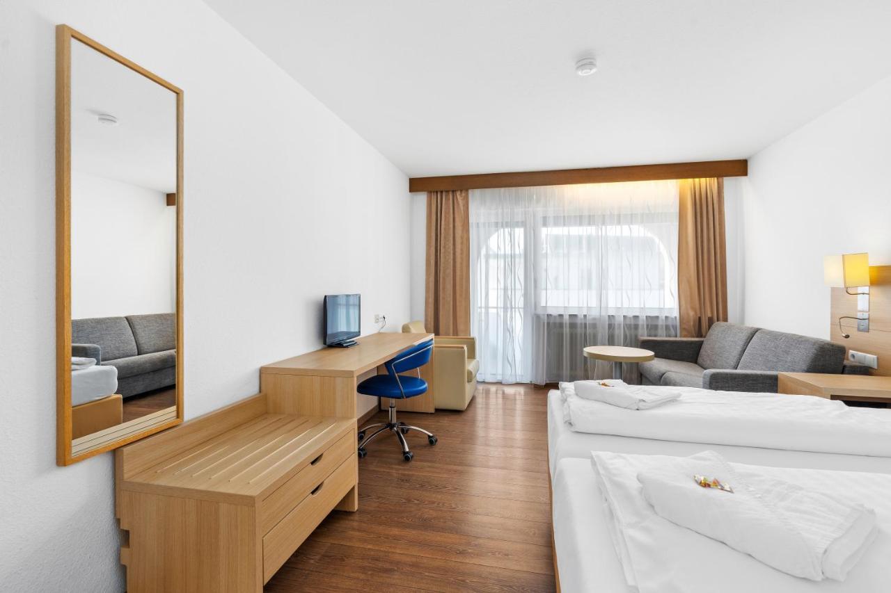 Hotel Adler FDH Esterno foto