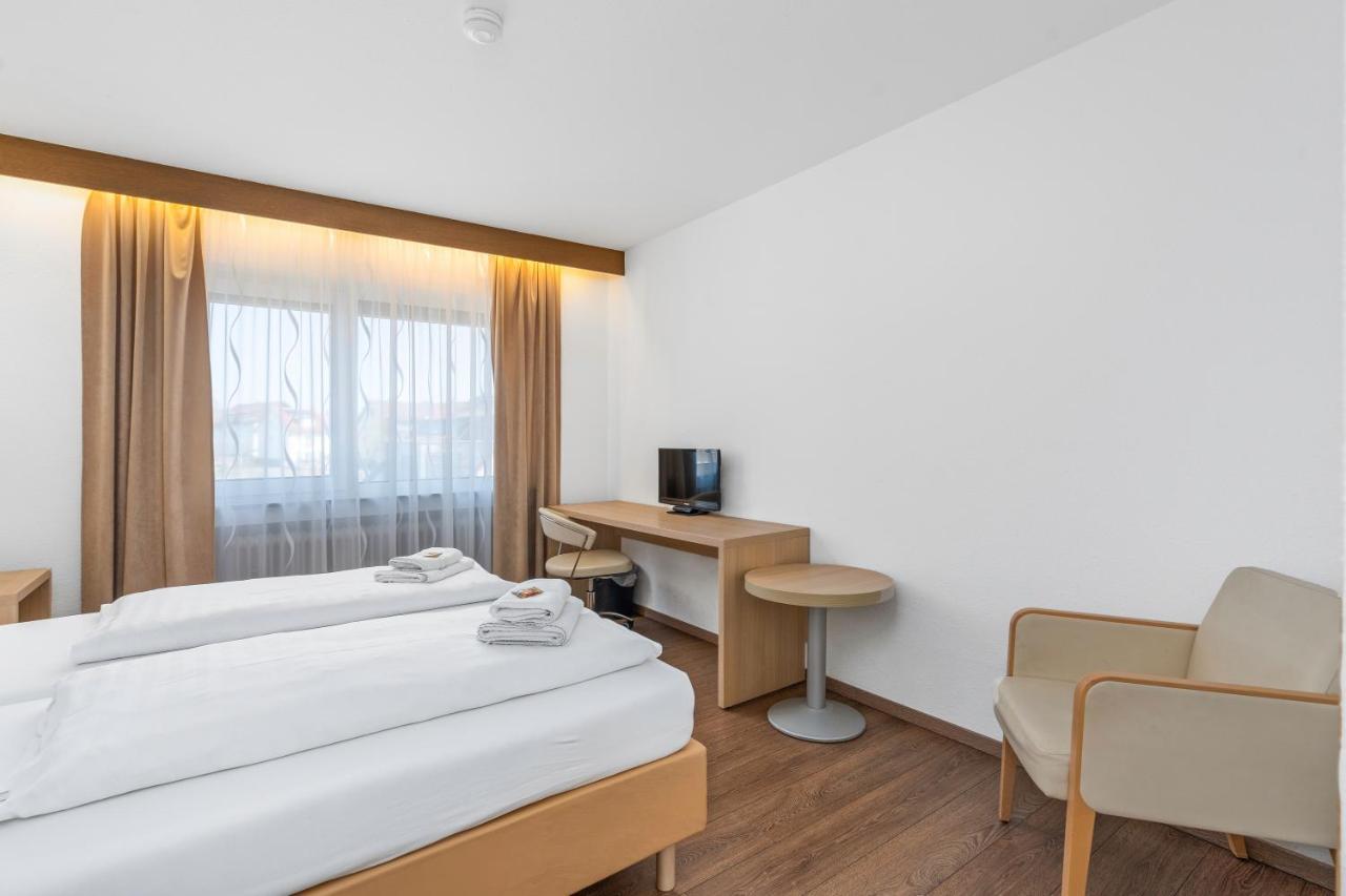 Hotel Adler FDH Esterno foto
