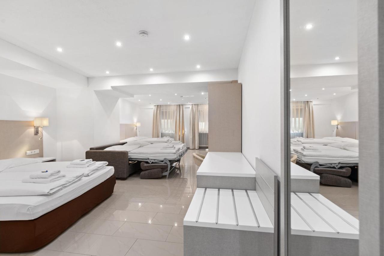 Hotel Adler FDH Esterno foto