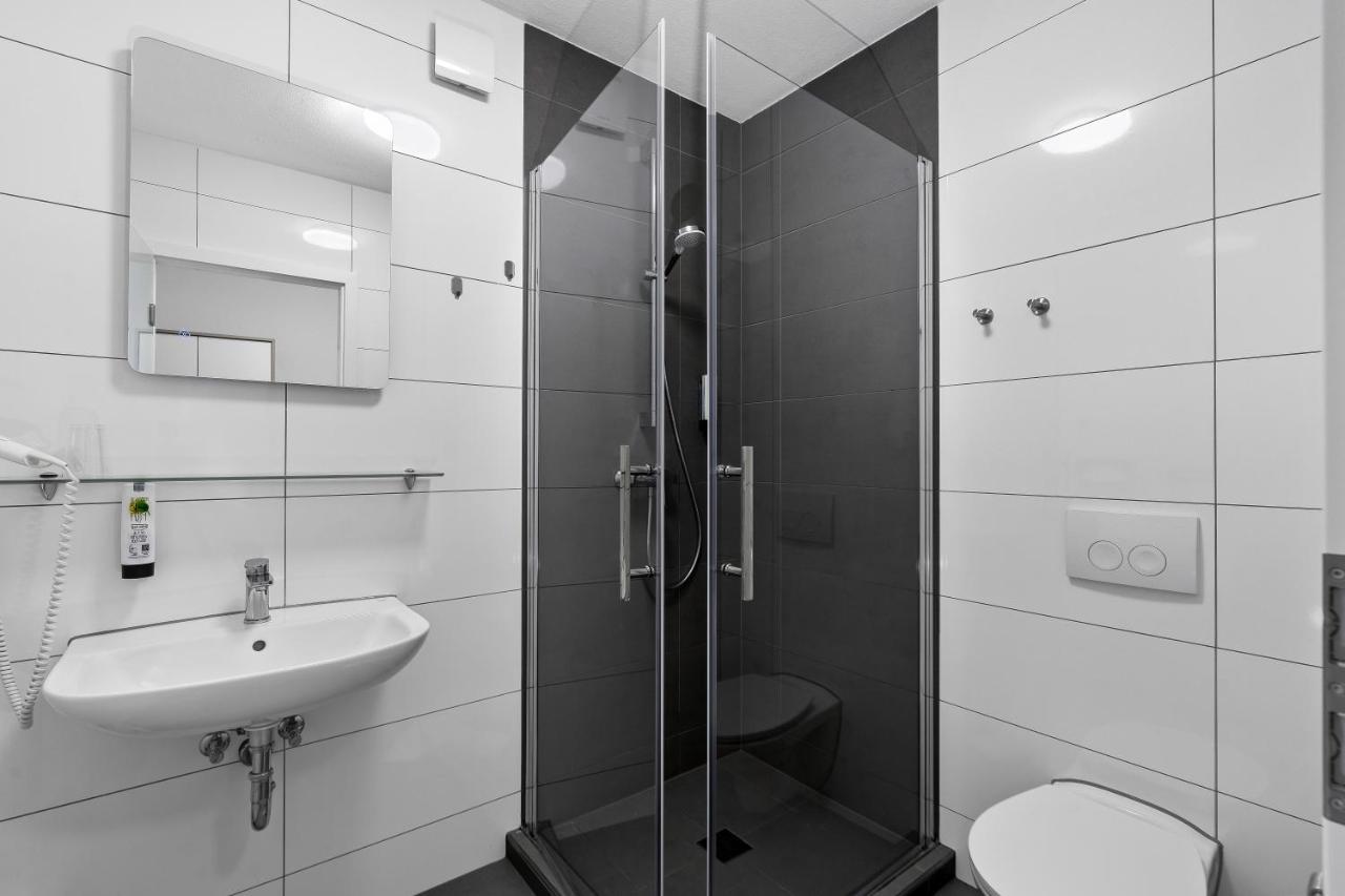 Hotel Adler FDH Esterno foto