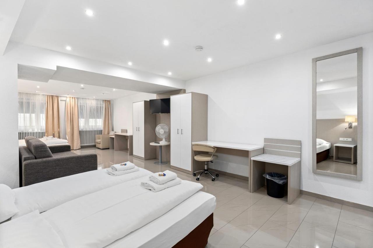Hotel Adler FDH Esterno foto