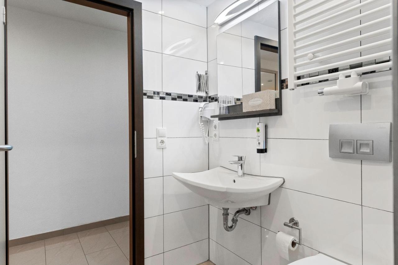 Hotel Adler FDH Esterno foto